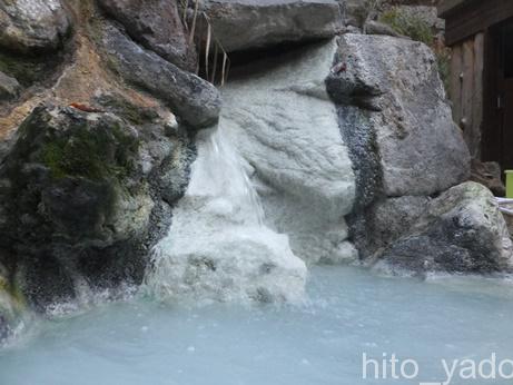 燕温泉 河原の湯42