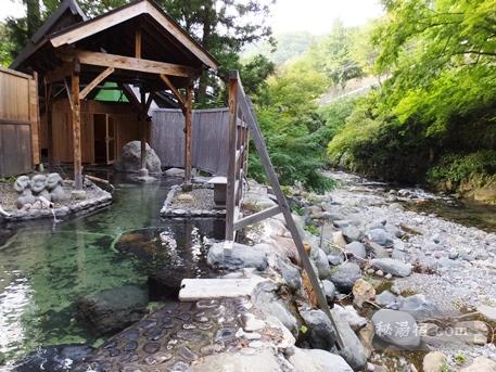 湯の小屋温泉 龍洞60