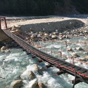 晴嵐荘前の吊り橋２