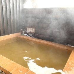 ウトロ温泉 海に桂田 温泉24