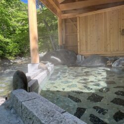 金盛館 せせらぎ 混浴露天40